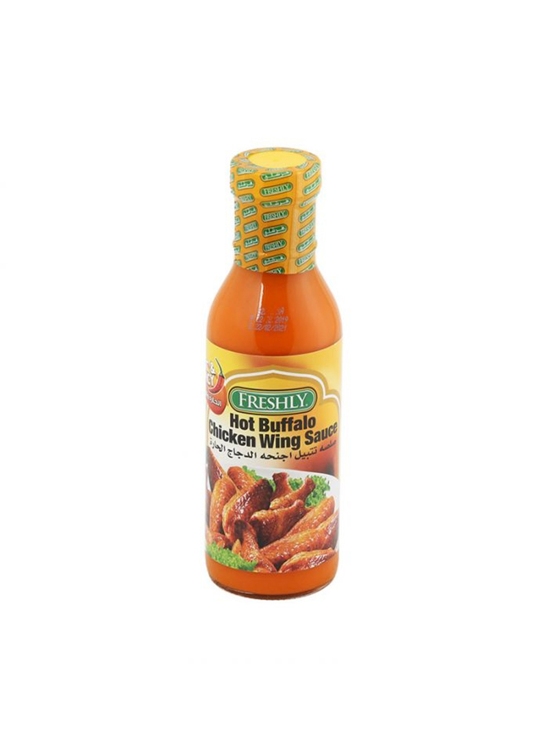 11000527 Freshly Hot Buffalo Chicken Wing Sauce - Box Of 4 Pieces - 1 Gal - Image 1